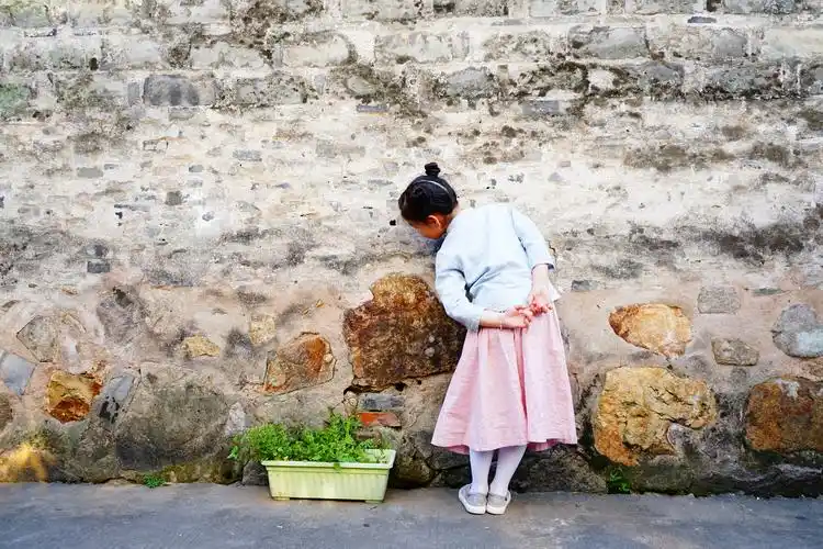 民国来的小女孩