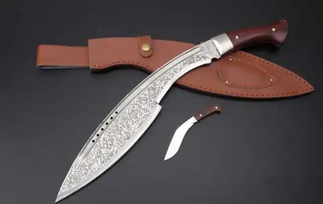 廓尔喀军刀(俗称狗腿刀)尼泊尔的国刀,国内狗腿刀大集合_网易订阅