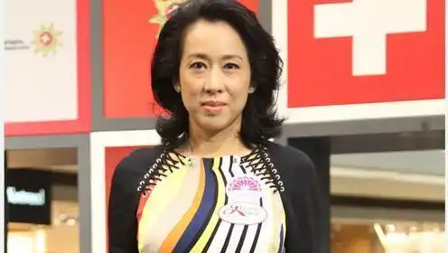 冯坚妮到底有多漂亮?