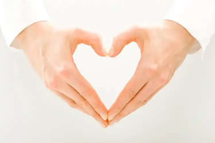 胰腺癌中期手术治疗在坚持原则的情况下是可行的.