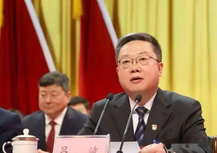 市十八届人大五次会议闭幕李万平当选龙口市人民政府市长