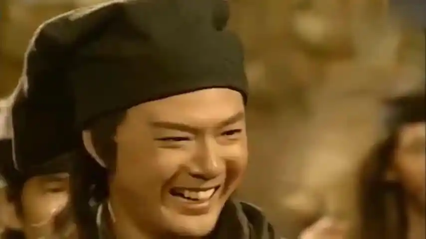 天龙八部:乔峰说出最霸气的话,震慑全场,全冠清瞬间上天