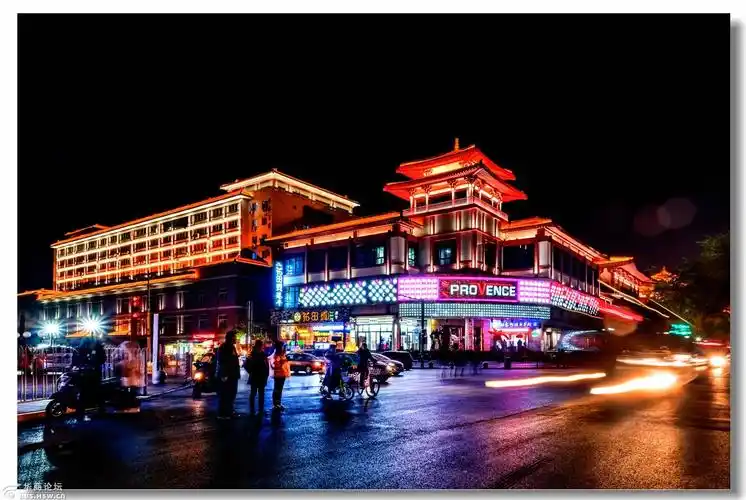 西安最美夜景之——西大街夜景随拍(共54张)