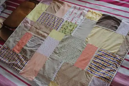 我给女儿做的拼布床单