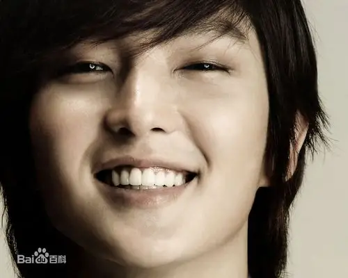 求李准基的照片,帅帅的.