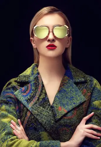 恒宇光学太阳眼镜广告