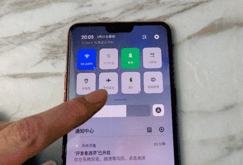 为年轻造势:oppo reno,天生的年轻基因,给你不一样的青春体验