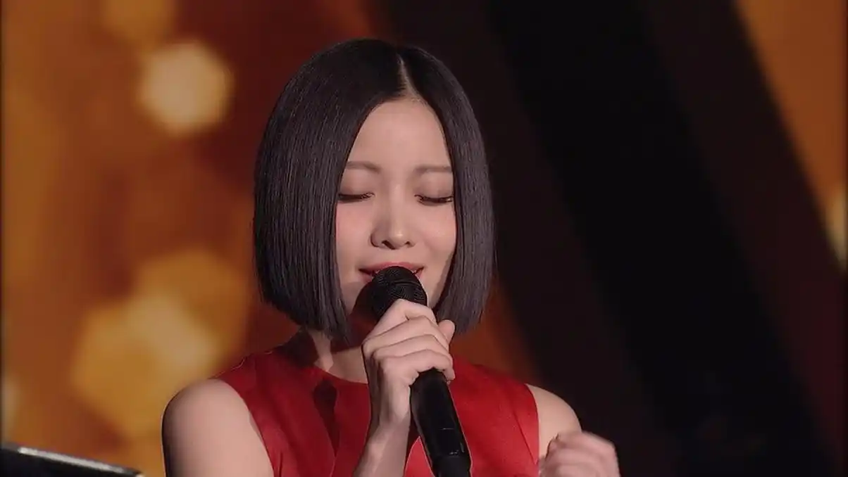 姚贝娜个人简历成名曲(善良的姚贝娜:24岁出道,33岁病逝,离世前还要捐