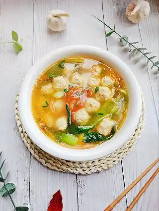 晨曦阳光123的团团圆圆三鲜肉丸汤