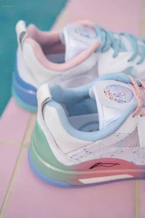 发售lining李宁灵腾彩蛋纯白