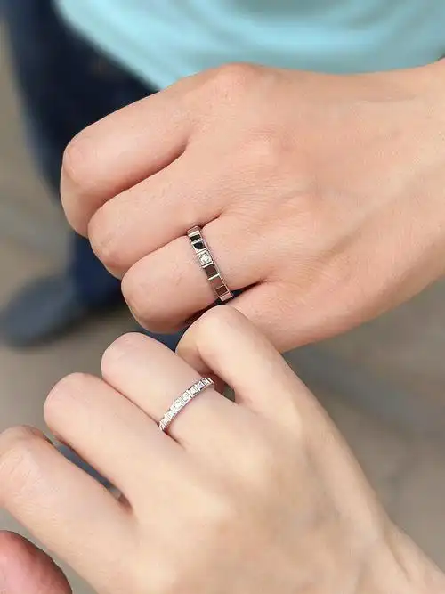 结婚对戒 这么选果然没错❗️