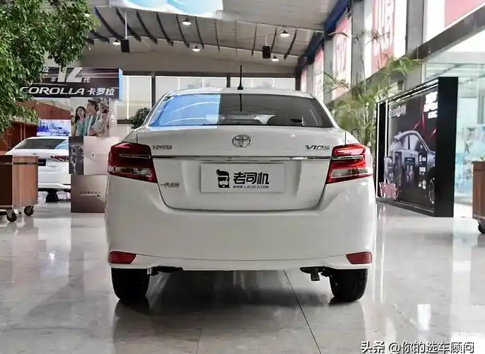 38万元,还配有一键启动,实拍丰田威驰