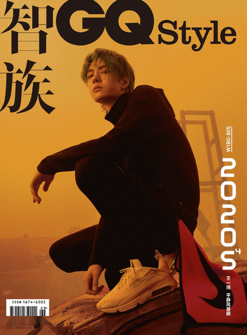 他是球鞋圈财富密码!随手送9双小熊dunk上热搜