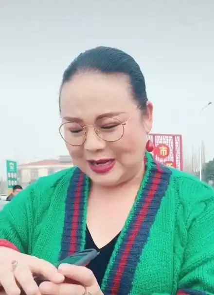 粉丝无处不在@边 姐 姨,咱真的了吗?#边姐