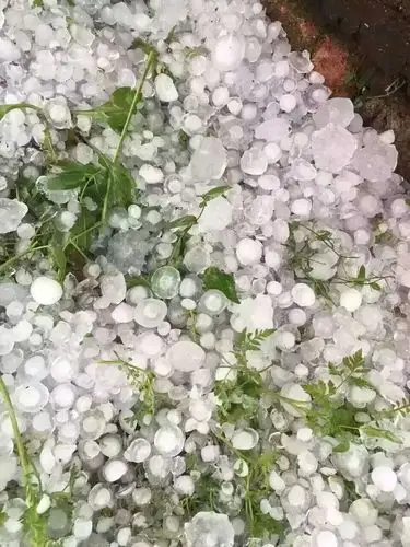 自然湖南今日的冰雹七七拍