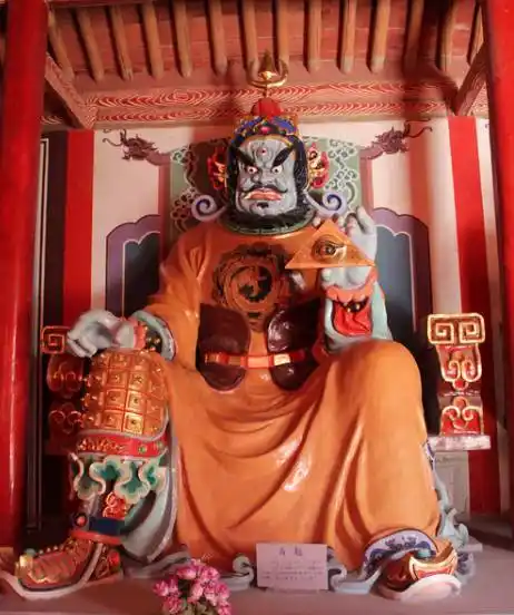 又称"水草马明王",道教信仰中的"灵官马元帅",传说长有三只眼