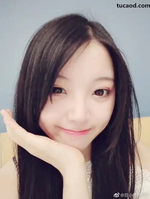 欣小萌有点污素颜照片沉迷小姐姐无法自拔黑历史欣小萌男朋友个人资料