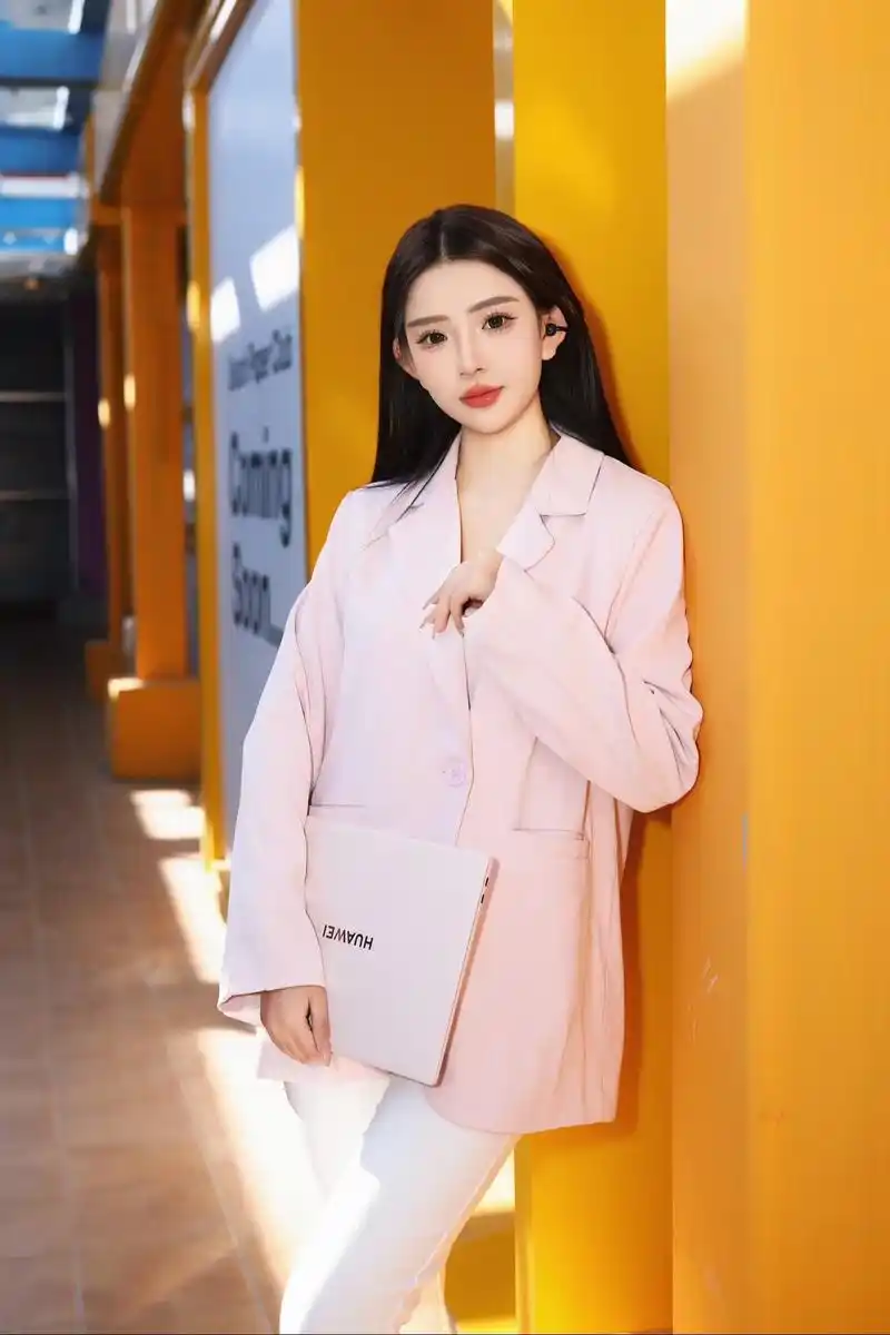 氧气女孩 #打工日常 梨花哪有二十岁香 #甜妹 华为宣传 - 抖音