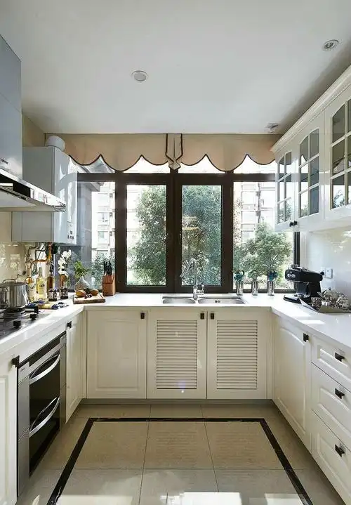 欧式家居阳台厨房装修效果图