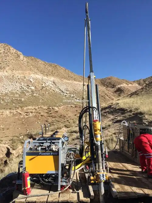 600米 800米 1000米硬岩石钻孔取芯机矿地质勘探潜孔锤钻机