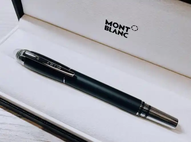 送朋友的第一支万宝龙签字笔