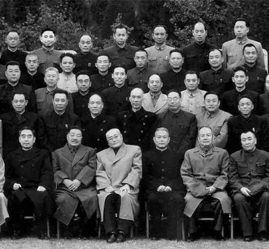 开国元勋大合影!