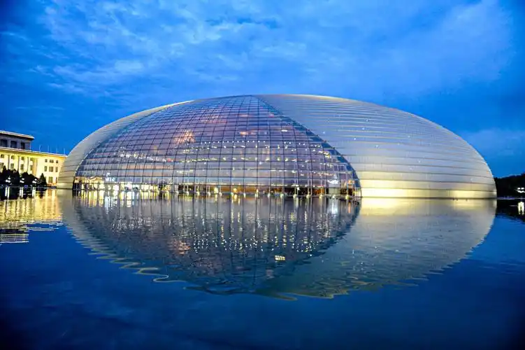 国家大剧院外景夜拍