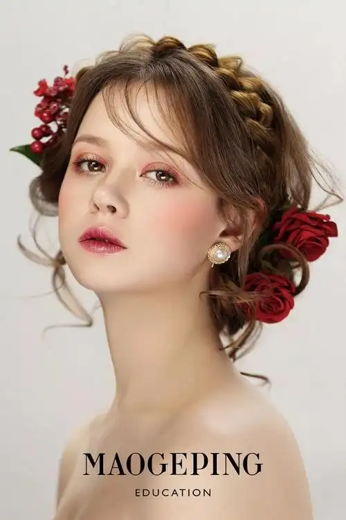 新娘盘头发型(2021新款发型女盘发) - 月牙知识库