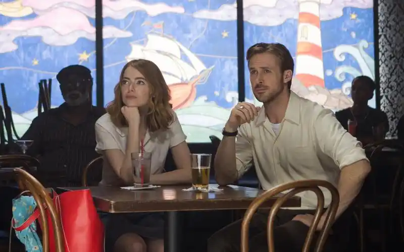 艾玛·斯通,情侣,欧美影视,影视,壁纸《爱乐之城》剧照桌面壁纸 爱乐