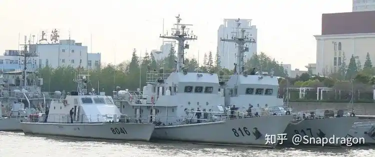 舰名都是xx山,舷号都为9xx067型登陆艇067,067ii/068,069型小型