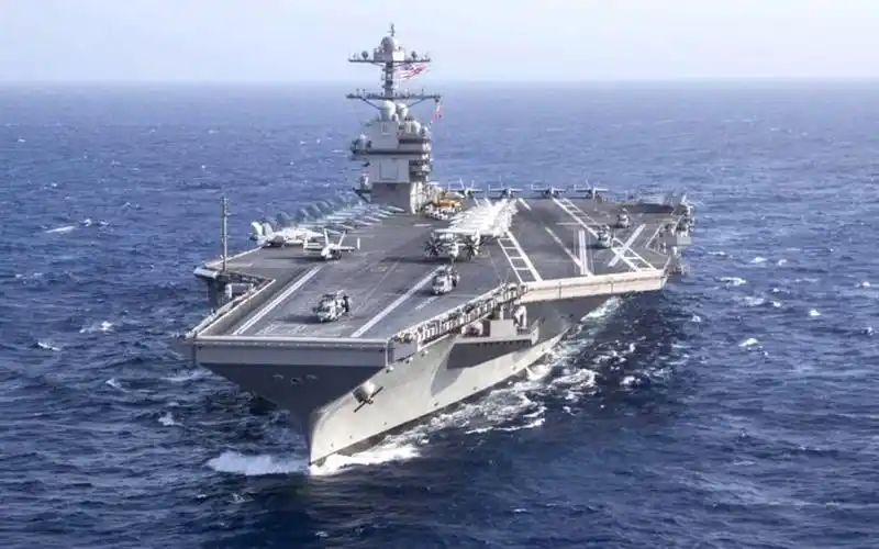 世界最强航母—美国海军福特号航空母舰