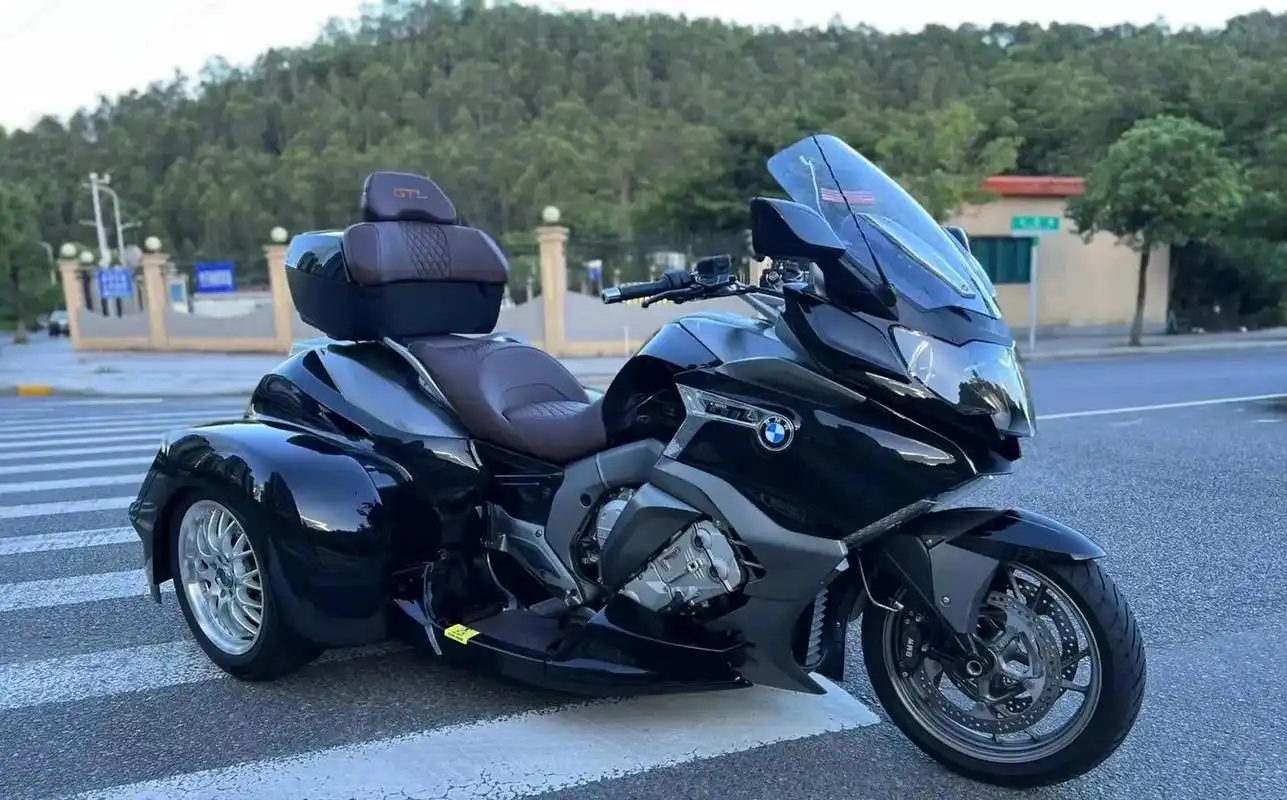 宝马68.8万正三轮k1600gtl摩托车