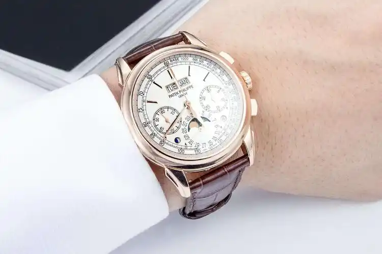 就是这么美丽百达翡丽5270r白盘优雅男士腕表