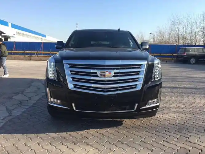 2018款凯迪拉克凯雷德现车惊爆价促销天津出售