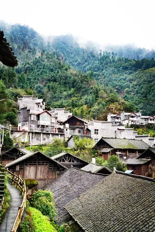 《湘西土家族苗族寨景》,湖南游记:之二,2020年11月24日