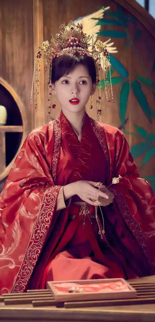 自那时以来,张予曦一直在不断接到电影和电视剧的邀约,两三年内总共