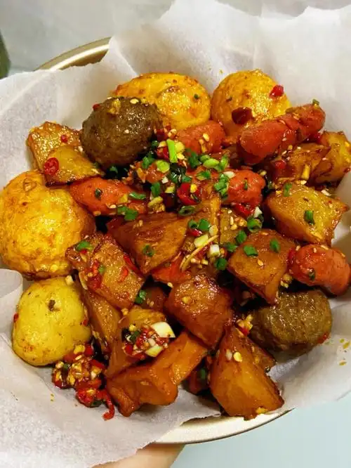 这盘锅巴洋芋直接给我香懵了啊啊60