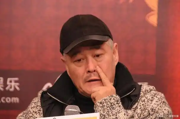 爆料!赵本山春晚消息揭秘:他是否登上舞台成谜?