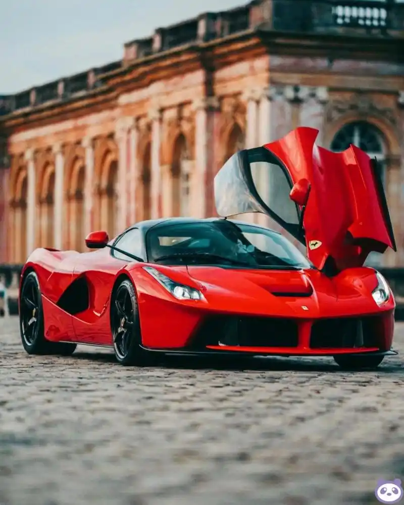 每天认识一辆车:三大神车之首法拉利拉法07.