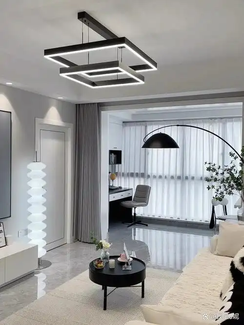 我妈说:人邋里邋遢的,房子装修倒是挺好看