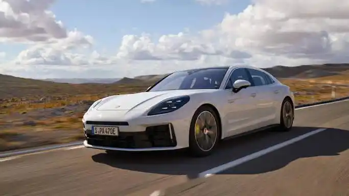 豪车图片 帕拉梅拉越野车兰博基尼