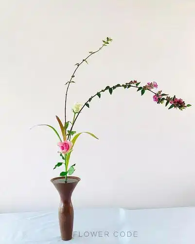 花间密码|解读日式花道的三个流派(附作品赏鉴)