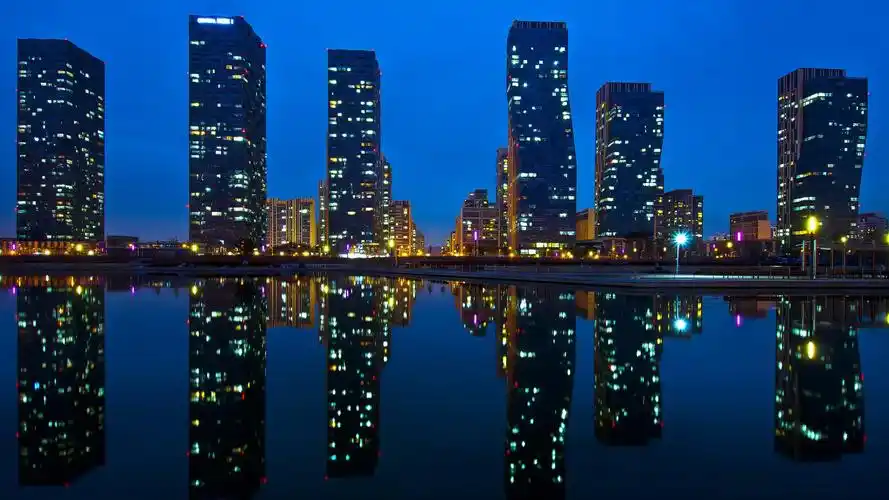 韩国仁川宽屏城市夜景桌面壁纸