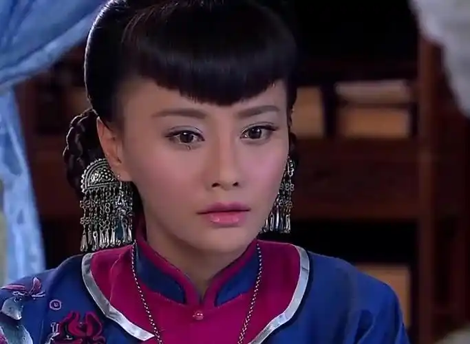 大丫鬟大结局悲情女得知深情男离开自己,不料心机男趁机来表白