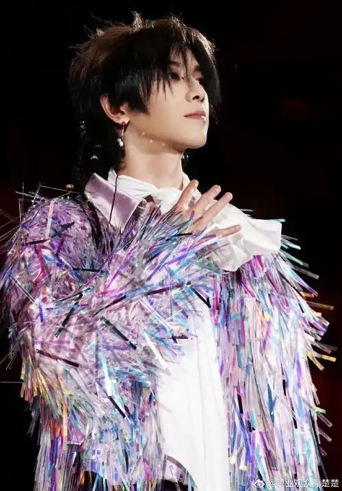 现在才知道华晨宇真的很牛##今年华晨宇终于被认可