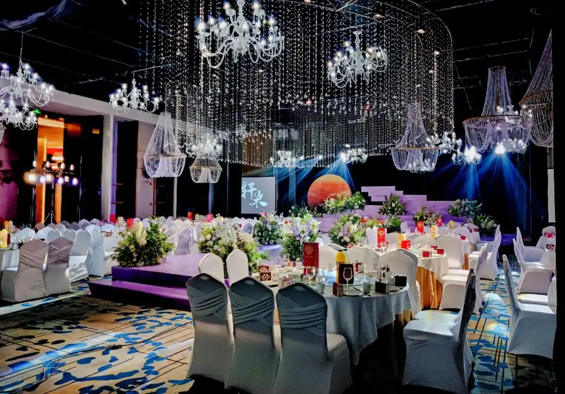 900无柱式宴会厅捡漏,9,10月有空档.西安诺世嘉顿酒店  - 抖音