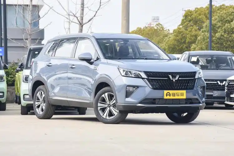 五菱星辰/星驰新增车型上市,价格门槛进一步降低