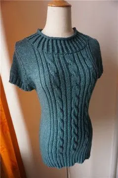 纯手工棒针 孔雀蓝复古麻花圆领短袖收腰显瘦针织毛衣