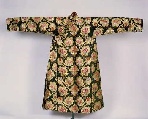 孔雀羽金丝织锦长袍