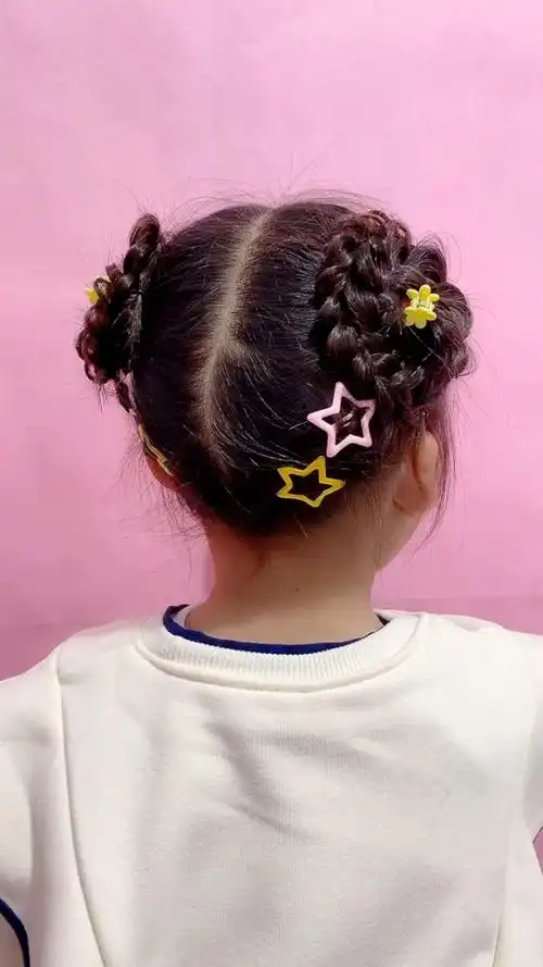 儿童跳舞双丸子头简单扎